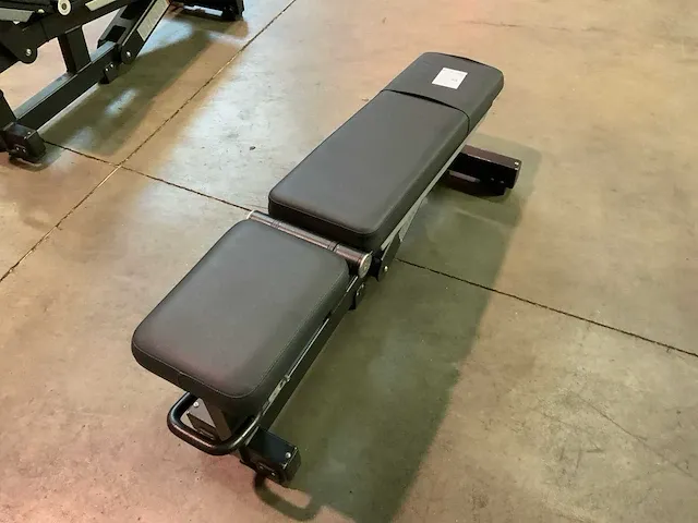 Technogym pure adjustable bench - afbeelding 2 van  5