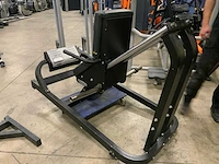 Technogym pure calf press krachtstation - afbeelding 3 van  5