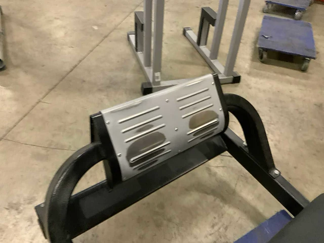 Technogym pure calf press krachtstation - afbeelding 5 van  5
