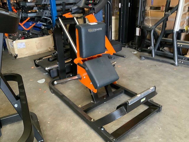 Technogym pure calf press krachtstation - afbeelding 3 van  5