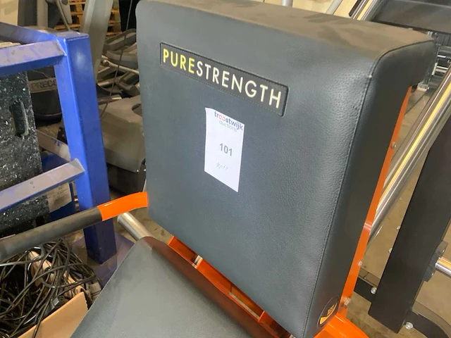 Technogym pure calfpress krachtstation - afbeelding 2 van  6