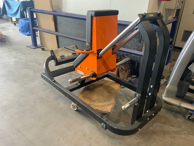 Technogym pure calfpress krachtstation - afbeelding 3 van  6