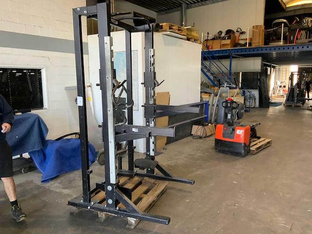 Technogym pure half rack krachtstation - afbeelding 1 van  4