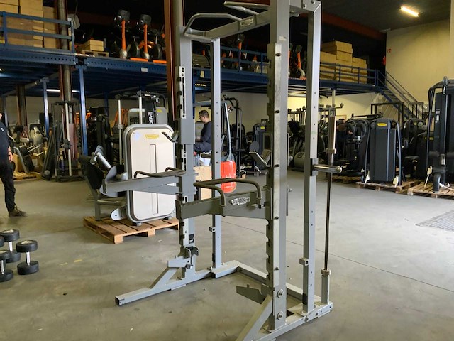 Technogym pure half rack krachtstation - afbeelding 1 van  5