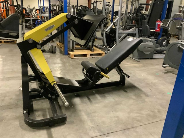 Technogym pure legpress krachtstation - afbeelding 1 van  6