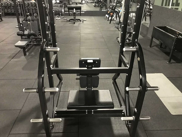 Technogym pure military press krachtstation - afbeelding 2 van  4