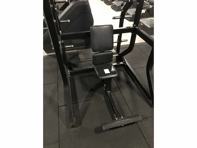Technogym pure military press krachtstation - afbeelding 2 van  5