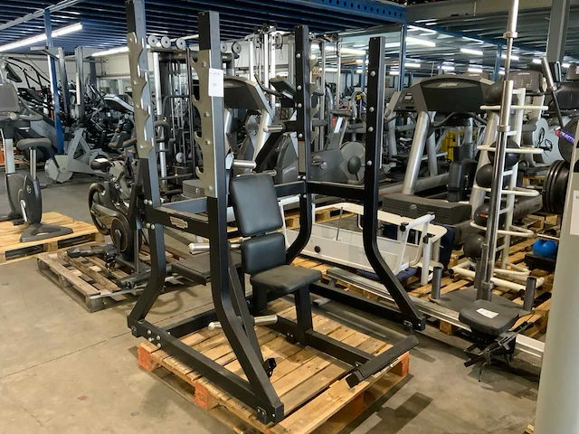 Technogym pure military press krachtstation - afbeelding 1 van  4