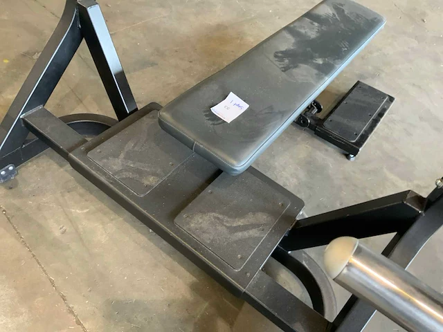 Technogym pure olympic flat bench krachtstation - afbeelding 5 van  5
