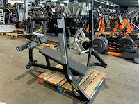 Technogym pure olympische decline bench krachtstation - afbeelding 1 van  4