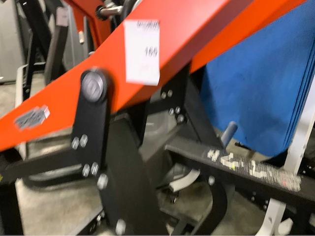 Technogym pure pulldown krachtstation - afbeelding 3 van  3