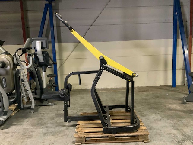 Technogym pure pulldown krachtstation - afbeelding 1 van  5