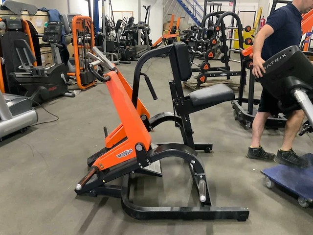 Technogym pure row krachtstation - afbeelding 1 van  6