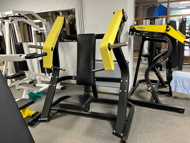 Technogym pure strenght machine incline press - afbeelding 4 van  11