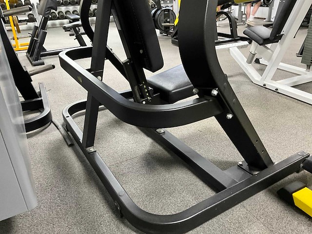 Technogym pure strenght machine incline press - afbeelding 10 van  11