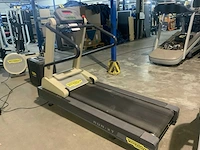 Technogym run xt treadmill loopband - afbeelding 2 van  5