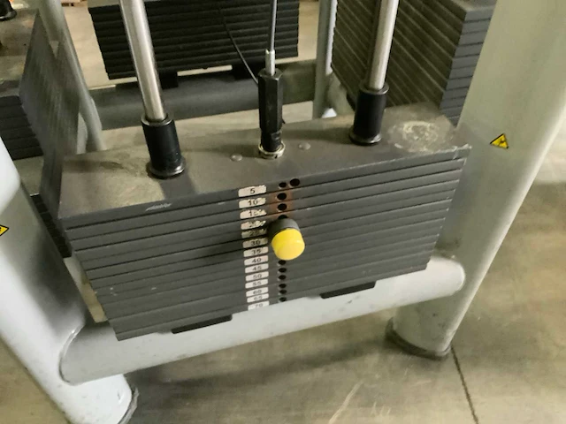 Technogym selection line 4 pulley statin krachtstation - afbeelding 4 van  8