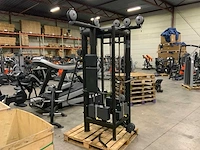Technogym selection line 4 pulley station krachtstation - afbeelding 3 van  8