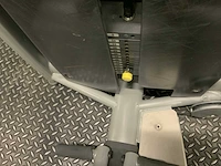 Technogym selection line adductor krachtstation - afbeelding 6 van  6