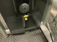 Technogym selection line armcurl krachtstation - afbeelding 4 van  6