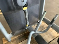 Technogym selection line chest incline krachtstation - afbeelding 4 van  6