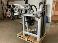 Technogym selection line chest incline krachtstation - afbeelding 6 van  6