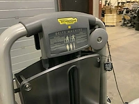 Technogym selection line delts machine krachtstation - afbeelding 3 van  5