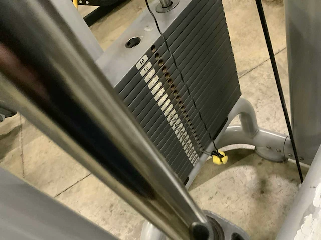 Technogym selection line easy chin dip krachtstation - afbeelding 5 van  7