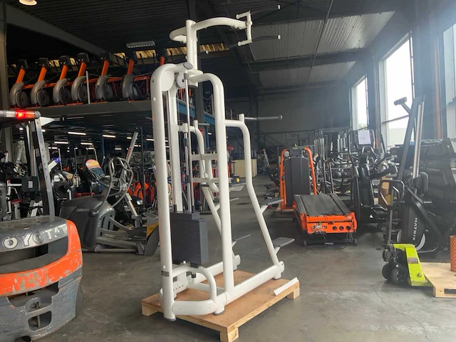 Technogym selection line easy chin dip krachtstation - afbeelding 2 van  4