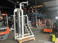 Technogym selection line easy chin dip krachtstation - afbeelding 3 van  4