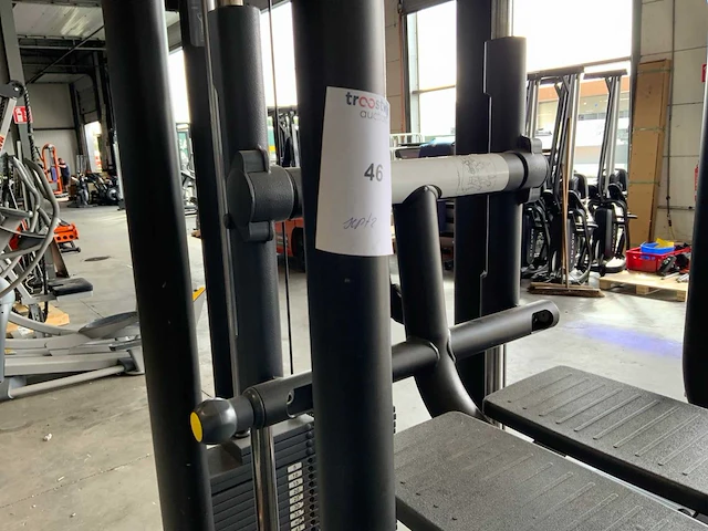 Technogym selection line easy chin dip krachtstation - afbeelding 4 van  5