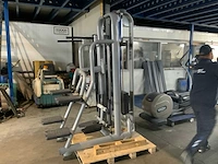 Technogym selection line easy chin dip krachtstation - afbeelding 2 van  5