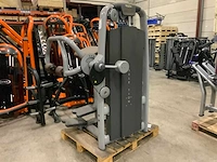 Technogym selection line glute krachtstation - afbeelding 4 van  5
