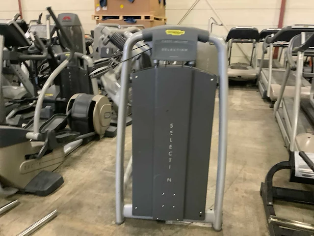 Technogym selection line incline chest krachtstation - afbeelding 6 van  6