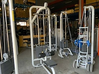 Technogym selection line lat pulley krachtstation - afbeelding 1 van  5