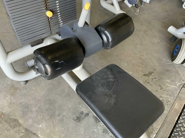 Technogym selection line lat pulley krachtstation - afbeelding 2 van  5