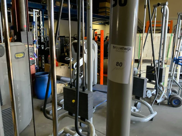 Technogym selection line lat pulley krachtstation - afbeelding 3 van  5
