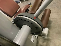 Technogym selection line leg extension krachtstation - afbeelding 6 van  6