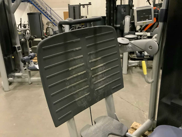 Technogym selection line legpress krachtstation - afbeelding 5 van  7