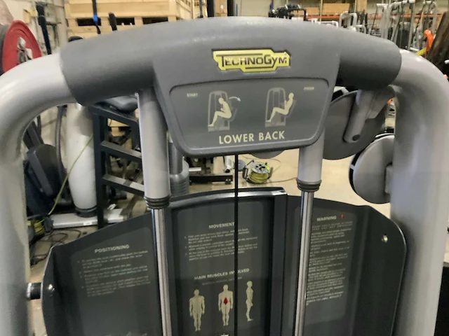 Technogym selection line lowerback krachtstation - afbeelding 3 van  5