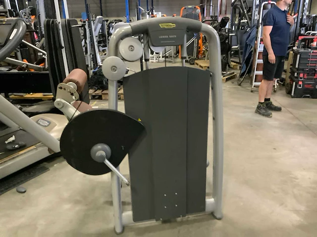 Technogym selection line lowerback krachtstation - afbeelding 5 van  5