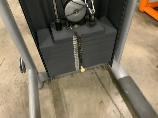 Technogym selection line pulley krachtstation - afbeelding 4 van  6