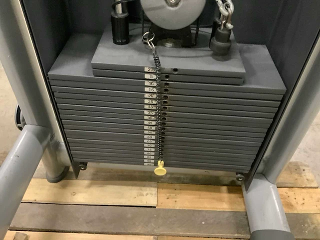 Technogym selection line pulley krachtstation - afbeelding 5 van  6