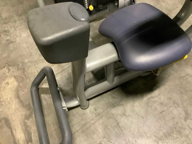 Technogym selection line rotary torso krachtstation - afbeelding 5 van  6