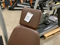 Technogym selection line seate leg curl krachtstation - afbeelding 2 van  5