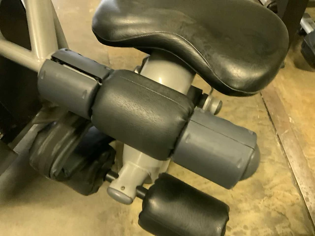 Technogym selection line total abdominal krachtstation - afbeelding 3 van  5