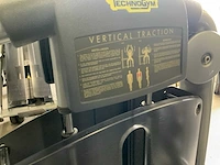 Technogym selection line vertical traction krachtstation - afbeelding 5 van  6