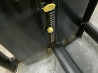 Technogym selectionline chest incline krachtstation - afbeelding 4 van  5