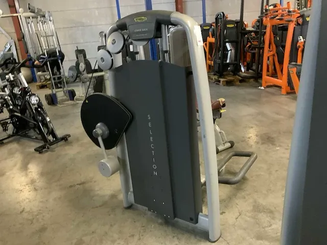 Technogym selectionline lowerback krachtstation - afbeelding 6 van  6
