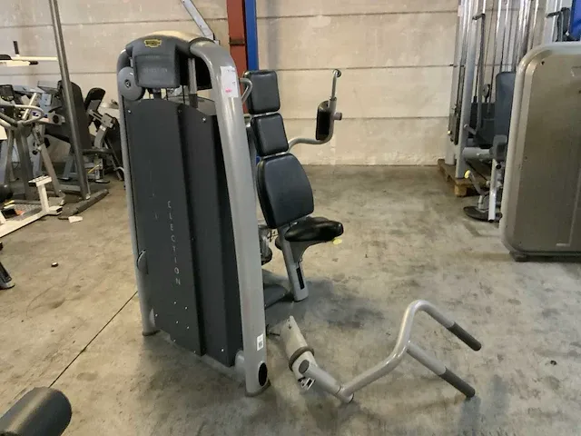 Technogym selectionline pectoral krachtstation - afbeelding 5 van  7